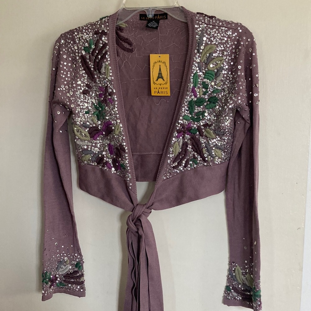 Embellished Vintage wraparound midriff short blouse.